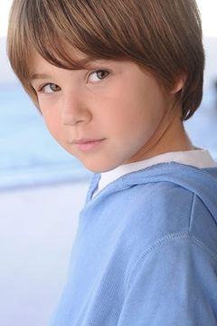 Aidan Sussman interpreta Ian Mendez