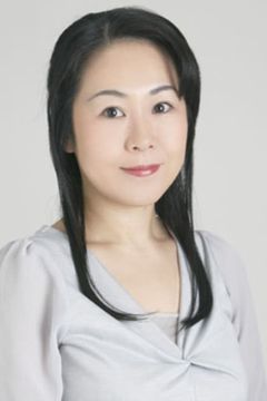 Yukiko Iwai interpreta Ayumi Yoshida (voice)