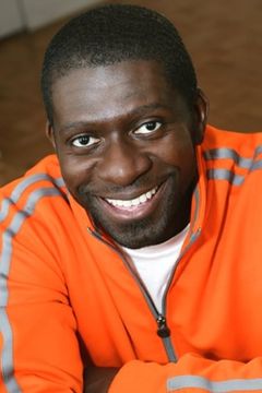 Oberon K.A. Adjepong interpreta Vinny's Mother's Boyfriend