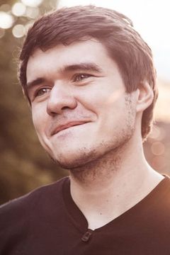 Evgeniy Bazhenov interpreta Electric Skeleton Cyborg