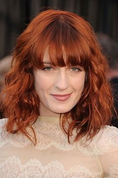 Florence Welch interpreta Florence Welch