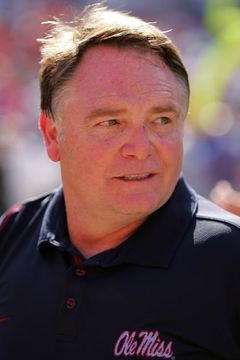 Houston Nutt interpreta Himself