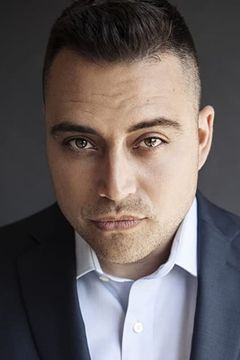 Benjamin Arcé interpreta Frederico Montoya