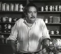 Nacho Galindo interpreta Manuelo (uncredited)