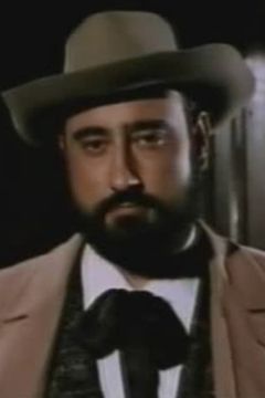 Joaquín Díaz interpreta Giuccone