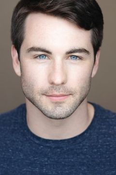 Ben Moss interpreta Hutch's Friend