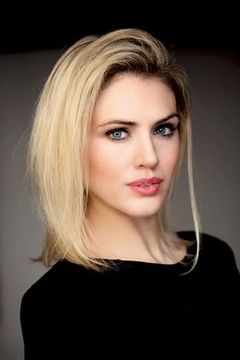 Sofia Bruscoli interpreta sorella di Luca