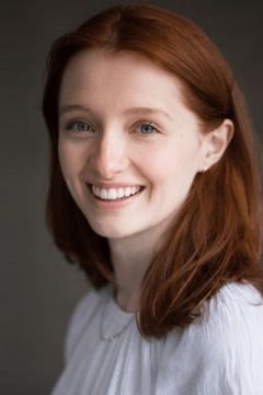 Poppy Gilbert interpreta Cecelia Knowles
