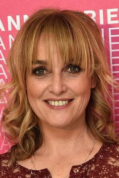 Elise Tielrooy interpreta Martine