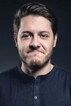 Claudio Di Biagio interpreta Giovanni