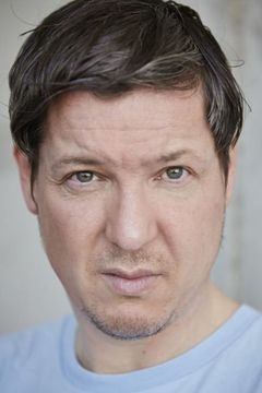 Markus Haase interpreta Orderly