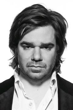 Matt Berry interpreta Policeman Bobby