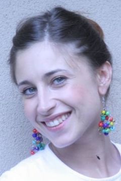 Elena Stetsenko interpreta Stenographer