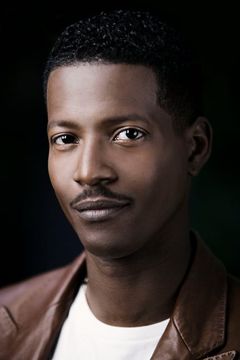 Corey Reynolds interpreta David Gabriel