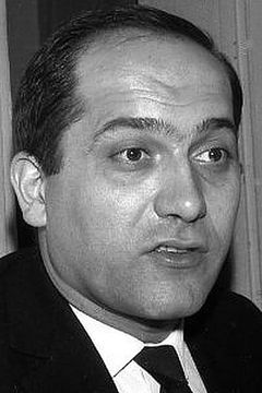 William Sabatier interpreta Ange