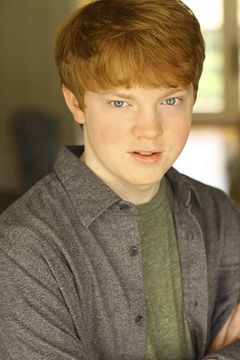 Brady Permenter interpreta Boy on Bike (uncredited)