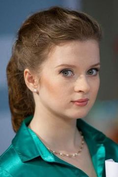 Yekaterina Kopanova interpreta chubby bridesmaid