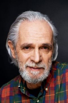 Ulrich Cyran interpreta Halliday