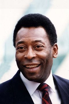 Pelé interpreta Cpl. Luis Fernandez, Brazil