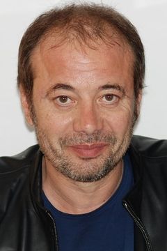 Alain Beigel interpreta Raoul