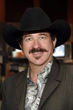 Kix Brooks interpreta Spirit of Christmas Past