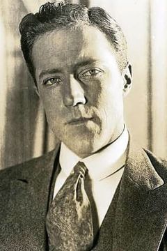 Robert Walker interpreta Senator Holland (uncredited)