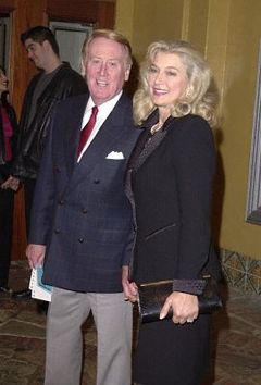 Vin Scully interpreta Voice of the Dodgers (voice)