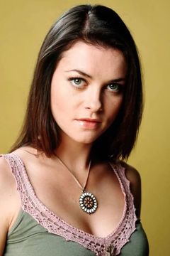 Holly Davidson interpreta Sadie