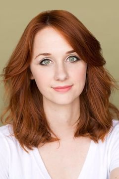 Laura Spencer interpreta Emily Sweeney