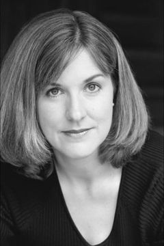 Erin-Kate Whitcomb interpreta Debbie Days