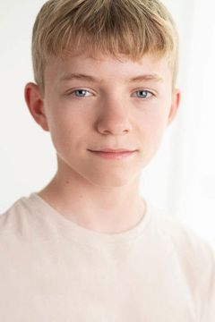 Nathan Malone interpreta The Boy