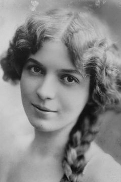 Ina Claire interpreta Grand Duchess Swana