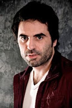Sebastián Blanco interpreta Pinche Tino