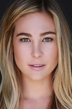 Molly McQueen interpreta Mom