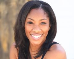 Dacia James interpreta Choir Dancer