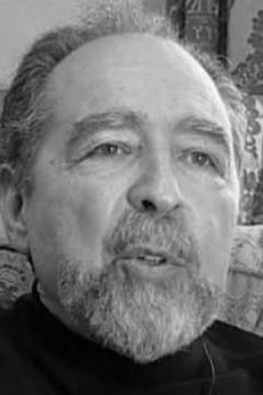 Jacques Serguine interpreta (uncredited)