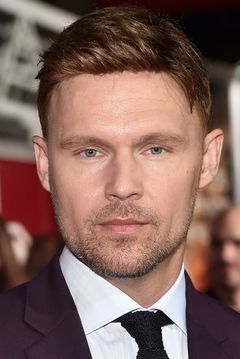 Scott Haze interpreta Curry