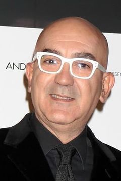 Stefano Magnanensi interpreta Prete