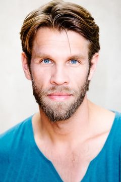 Marc Rissmann interpreta Geigenspieler
