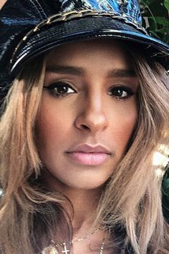 Melody Thornton interpreta Pussycat Doll