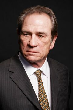 Tommy Lee Jones interpreta Robert Stansfield