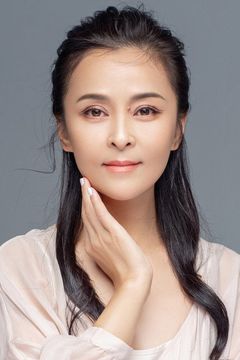 He Yin interpreta Lady Mi