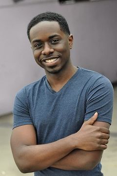 Byron Coolie interpreta Wakandan
