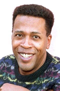 Meshach Taylor interpreta Sr. N