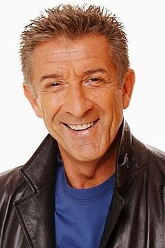 Ezio Greggio interpreta fra Giacomo