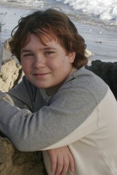 Connor Matheus interpreta Otis Venable