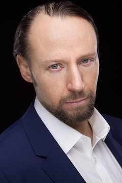 Ivan Shvedoff interpreta Kardakow