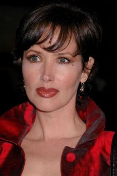 Janine Turner interpreta Jessie Deighan