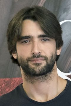 Aitor Luna interpreta Fernando