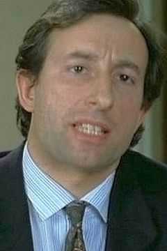 Maurizio Frittelli interpreta l'avvocato cattivo